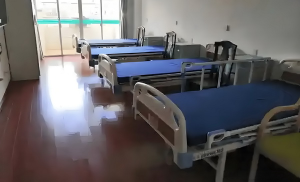 深圳市积分入户办理详细流程_神坛上的陈佩斯：九十年代的因，今日的果 信二扫描网微维码创业